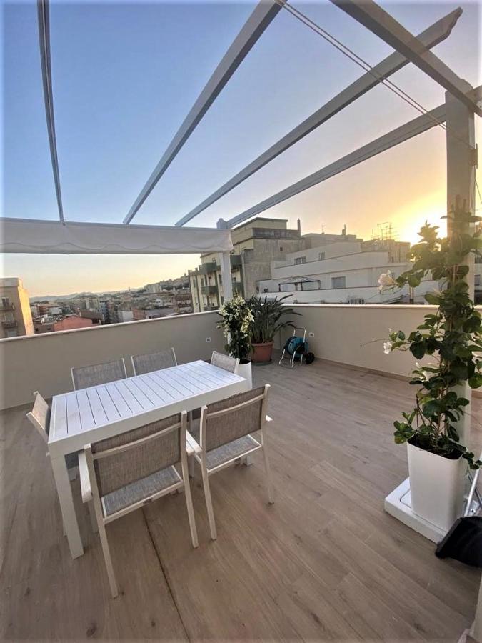 Rossini Penthouse Διαμέρισμα Κάλιαρι Εξωτερικό φωτογραφία